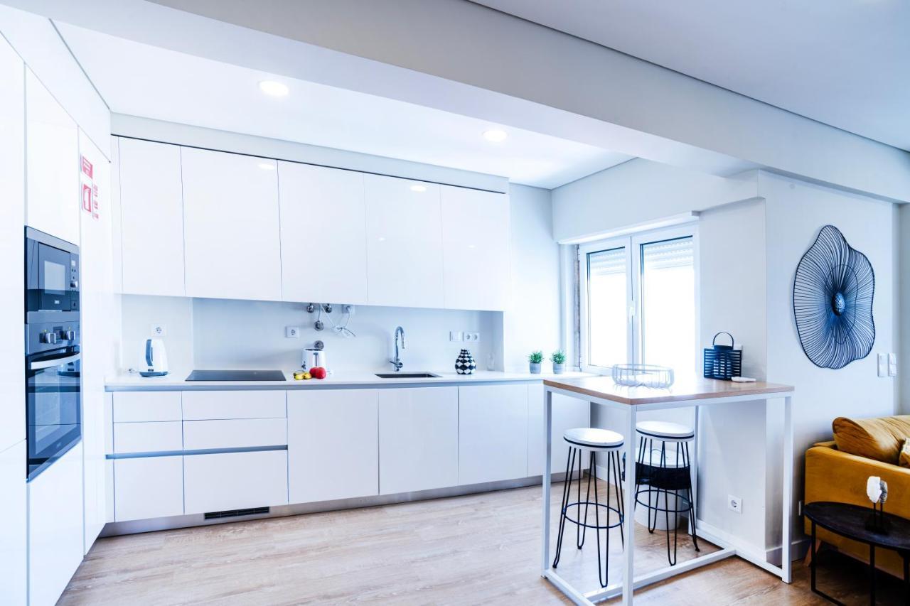 New - Luxury & Bright Apartment Lissabon Exterior foto